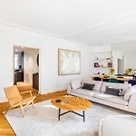 Guestready - Appt Moderne Dans Le 7E